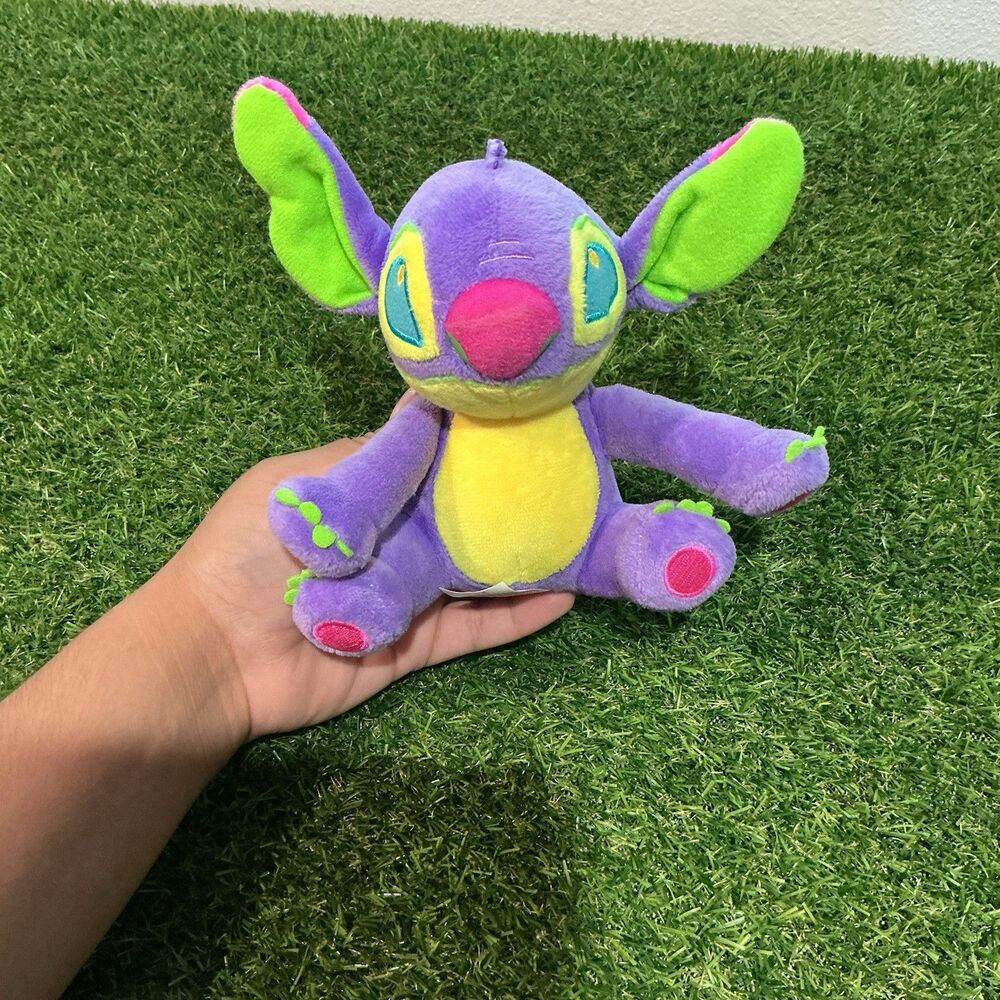 2023 SDCC UCC Exclusive Disney Stitch Purple Neon Plush Just Play 5”